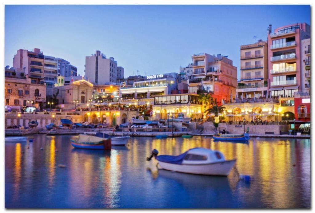 Spacious 3 Bedroom Apartment In The Heart Of St Julians Saint Julian's Dış mekan fotoğraf