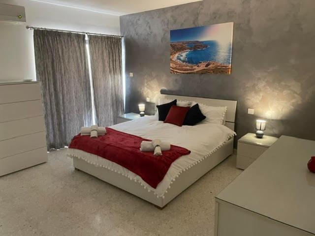 Spacious 3 Bedroom Apartment In The Heart Of St Julians Saint Julian's Dış mekan fotoğraf