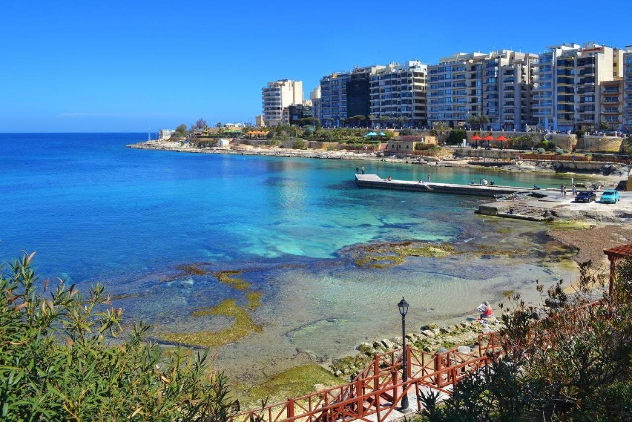 Spacious 3 Bedroom Apartment In The Heart Of St Julians Saint Julian's Dış mekan fotoğraf