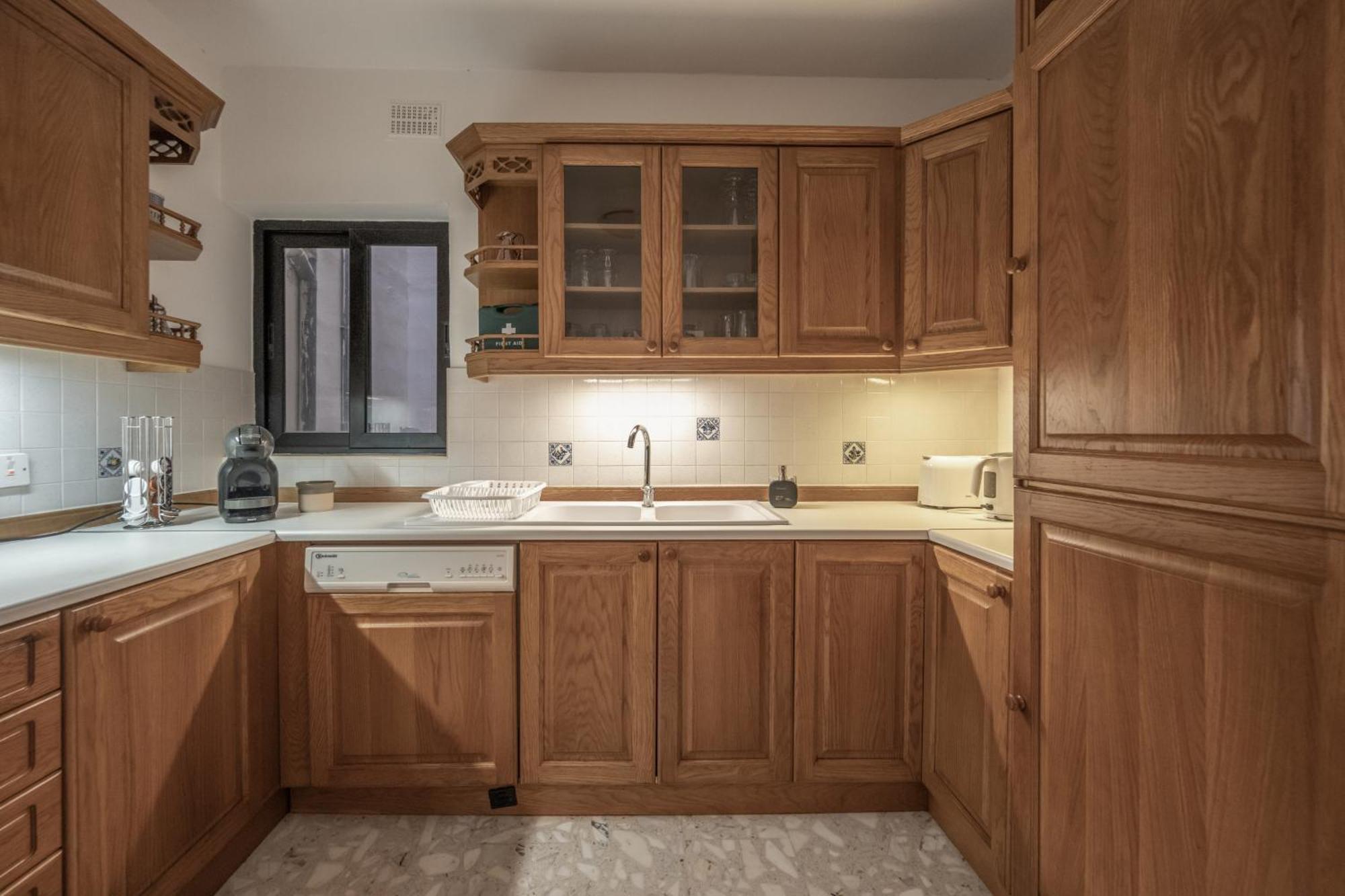 Spacious 3 Bedroom Apartment In The Heart Of St Julians Saint Julian's Dış mekan fotoğraf